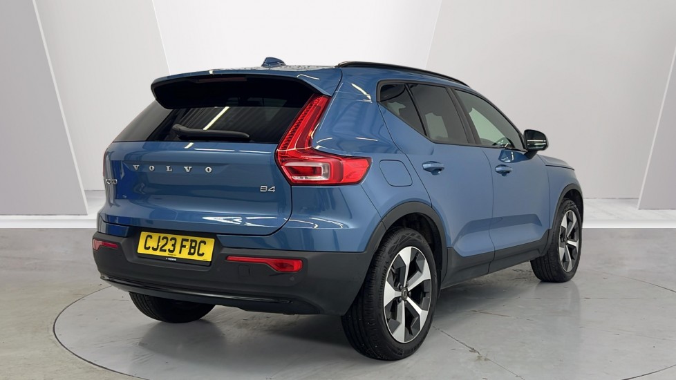 Used Volvo XC40 2023 for sale - 77483048: Photo 2
