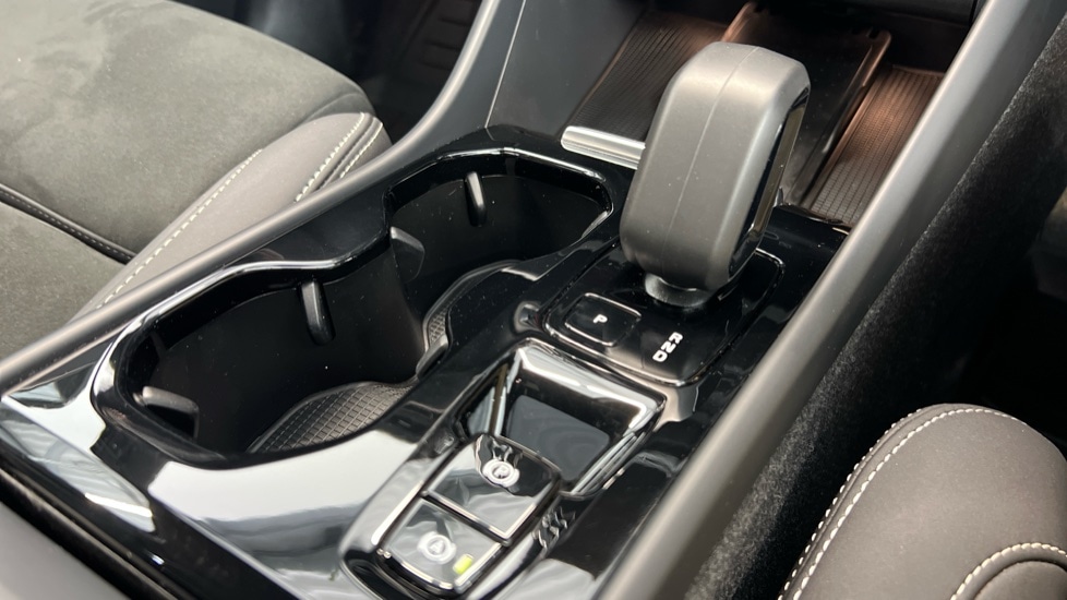 Used Volvo XC40 2023 for sale - 77483048: Photo 24