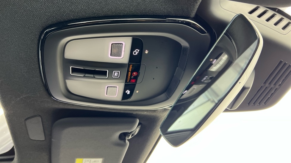 Used Volvo XC40 2023 for sale - 77483048: Photo 27