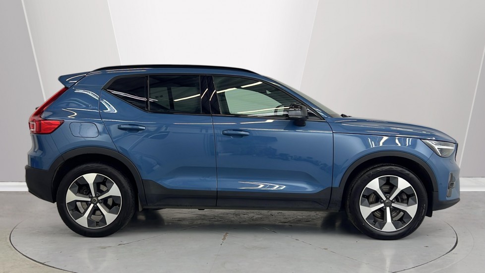 Used Volvo XC40 2023 for sale - 77483048: Photo 3