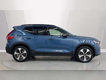 Used Volvo XC40 2023 for sale - 77483048: Photo