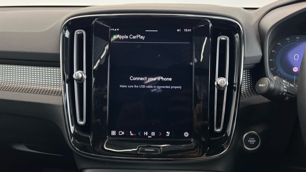 Used Volvo XC40 2023 for sale - 77483048: Photo 55