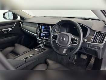 Used Volvo V90 2019 for sale - 75735386: Photo