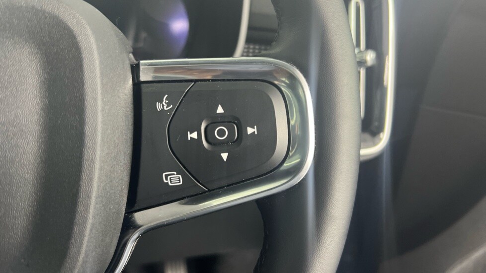 Used Volvo XC40 2023 for sale - 78049744: Photo 22