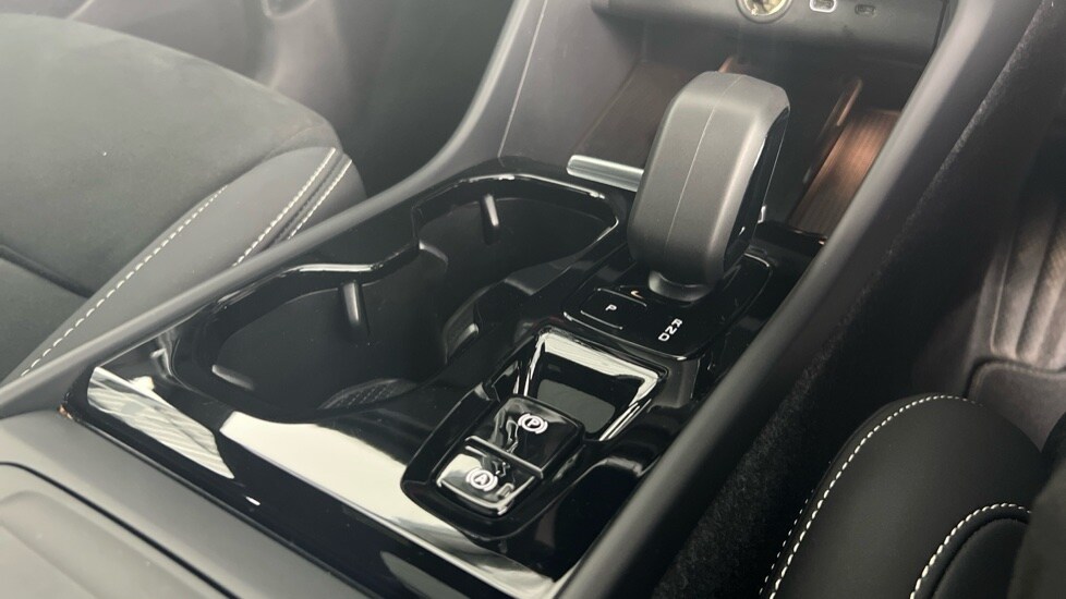 Used Volvo XC40 2023 for sale - 78049744: Photo 25