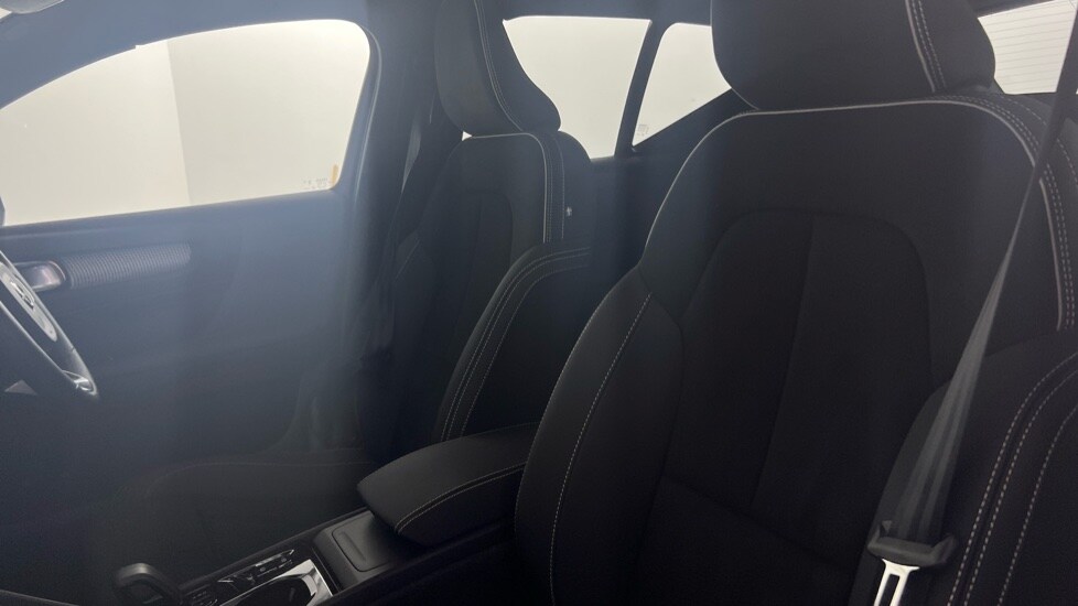 Used Volvo XC40 2023 for sale - 78049744: Photo 37