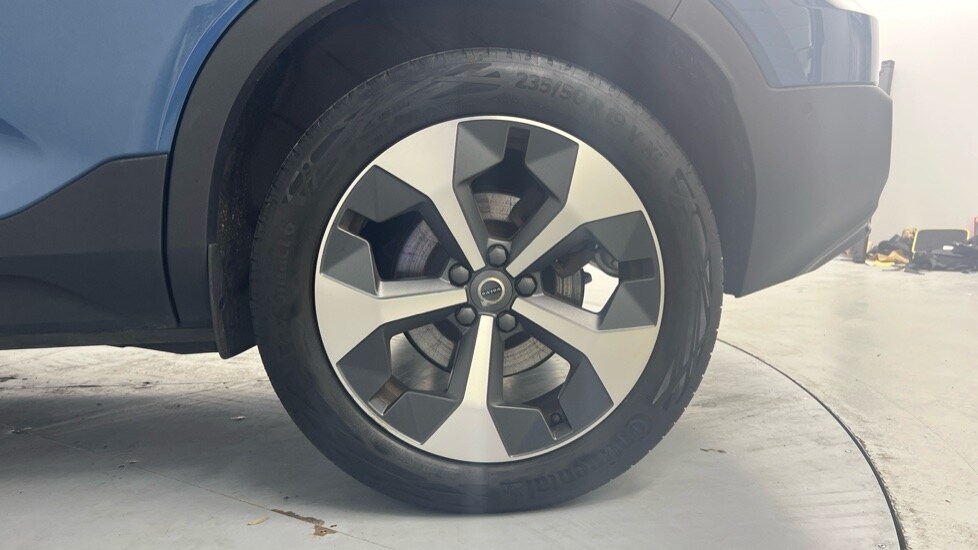 Used Volvo XC40 2023 for sale - 78049744: Photo 48