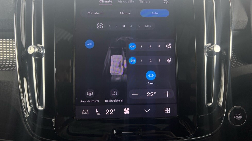 Used Volvo XC40 2023 for sale - 78049744: Photo 71