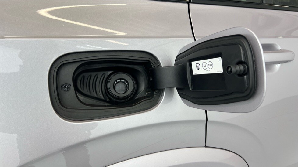 Used Volvo XC90 2025 for sale - 77885304: Photo 16