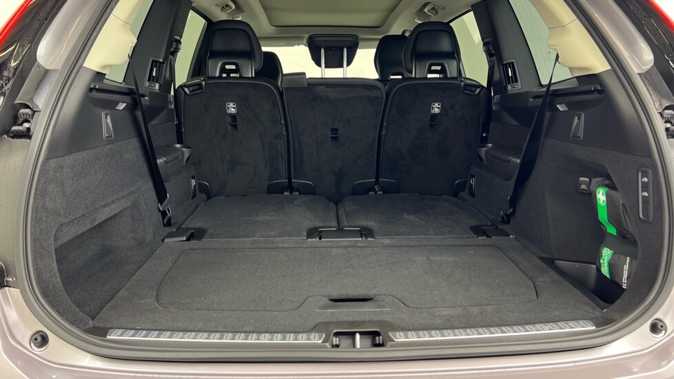 Used Volvo XC90 2025 for sale - 77885304: Photo 36