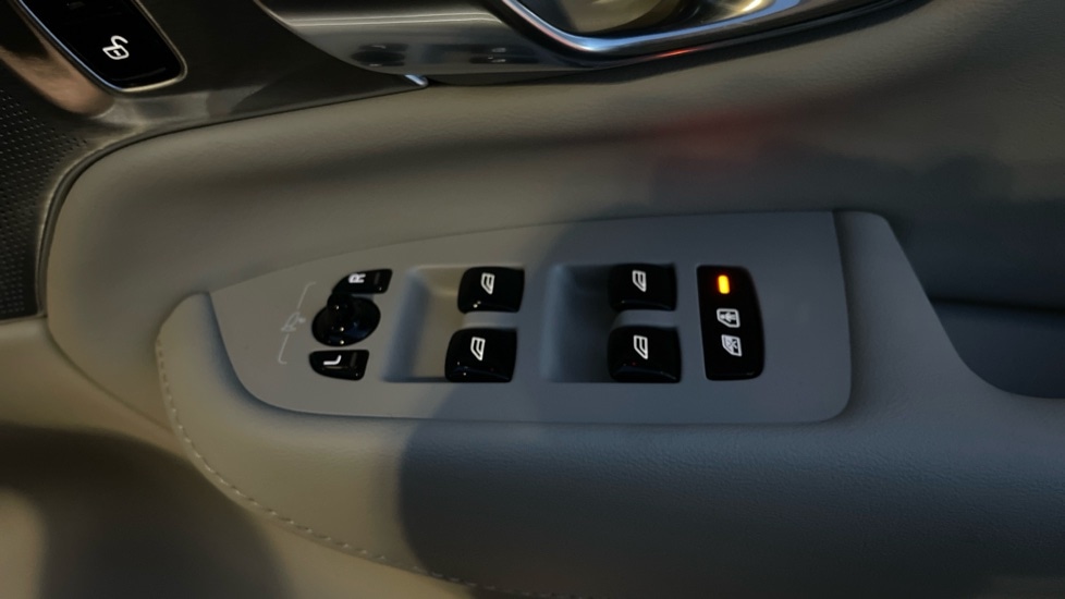 Used Volvo XC90 2024 for sale - 78179765: Photo 25