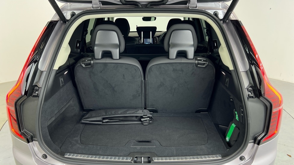 Used Volvo XC90 2025 for sale - 77799842: Photo 13