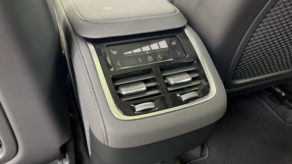 Used Volvo XC90 2025 for sale - 77799842: Photo 39