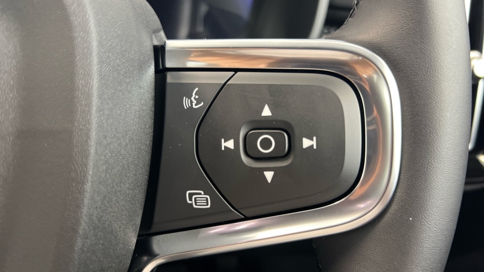 Used Volvo XC40 2024 for sale - 76074618: Photo 22