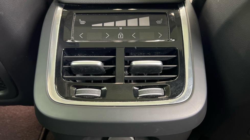 Used Volvo V60 2025 for sale - 77690767: Photo 14