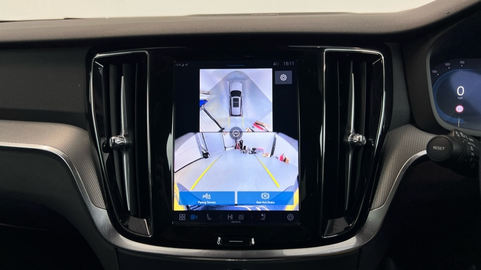 Used Volvo V60 2025 for sale - 77690767: Photo 18