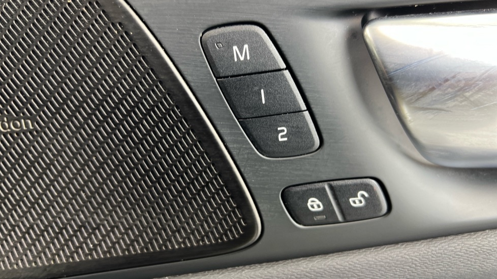 Used Volvo V60 2025 for sale - 77690767: Photo 51