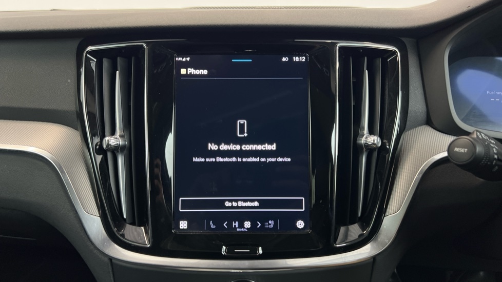 Used Volvo V60 2025 for sale - 77690767: Photo 62