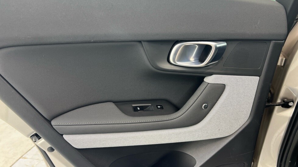 Used Polestar Polestar 2 2022 for sale - 77504259: Photo 45