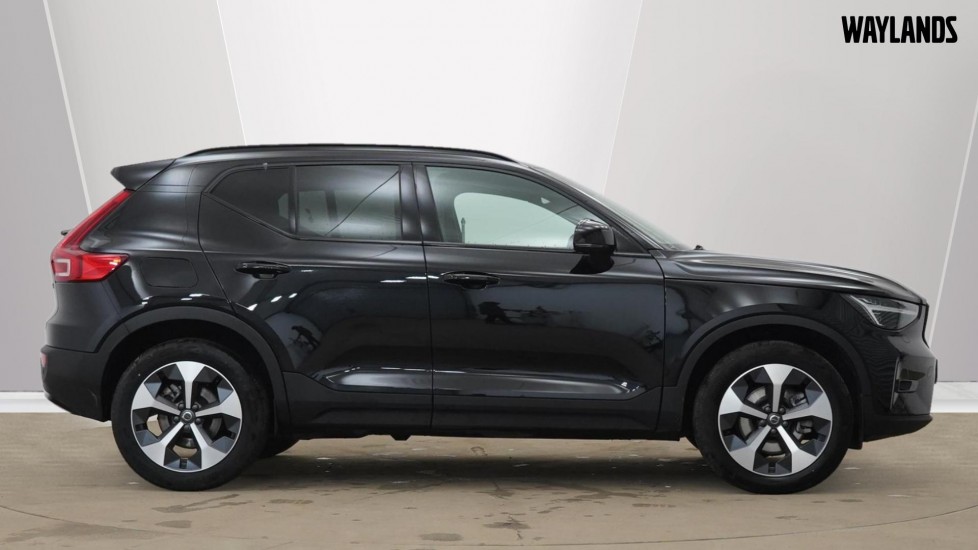 Used Volvo XC40 2024 for sale - 77698292: Photo 2