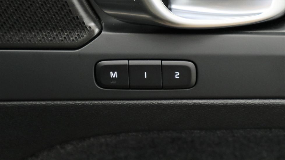 Used Volvo XC40 2024 for sale - 77698292: Photo 21