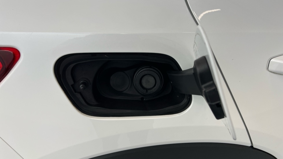 Used Volvo XC40 2021 for sale - 76390055: Photo 16