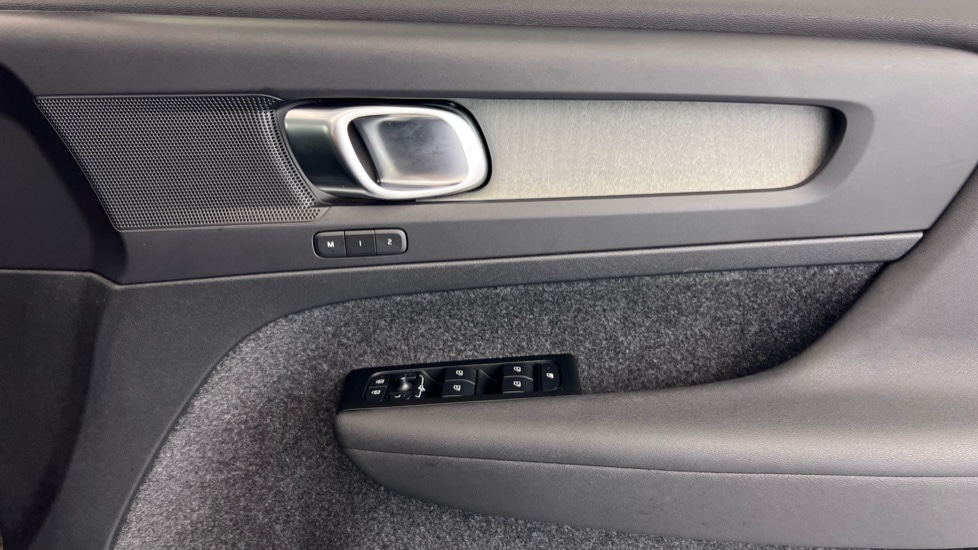 Used Volvo XC40 2021 for sale - 76390055: Photo 29