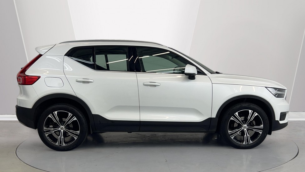 Used Volvo XC40 2021 for sale - 76390055: Photo 3