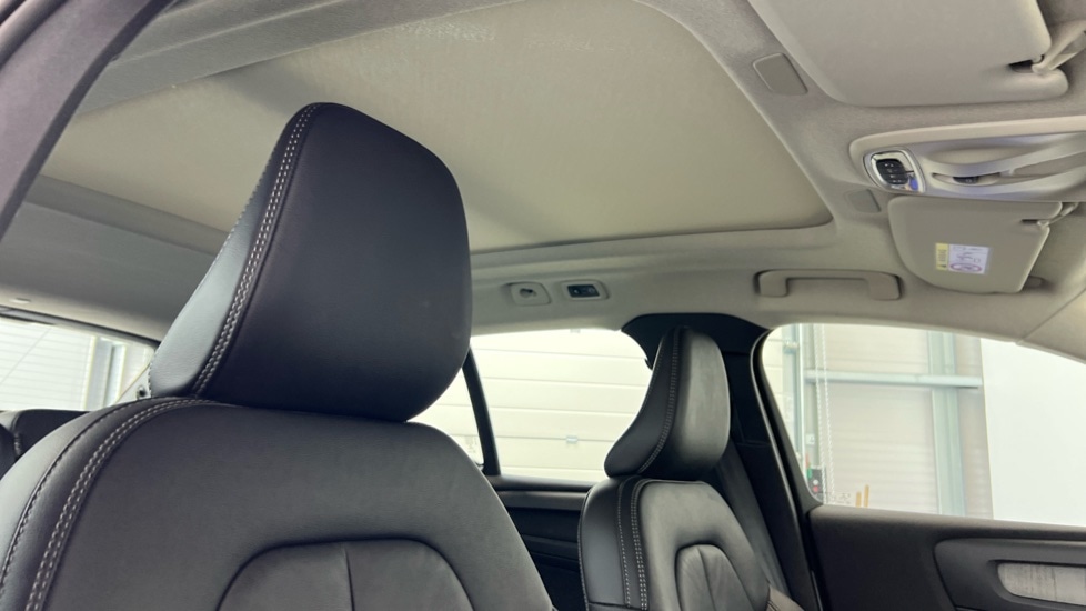 Used Volvo XC40 2021 for sale - 76390055: Photo 31