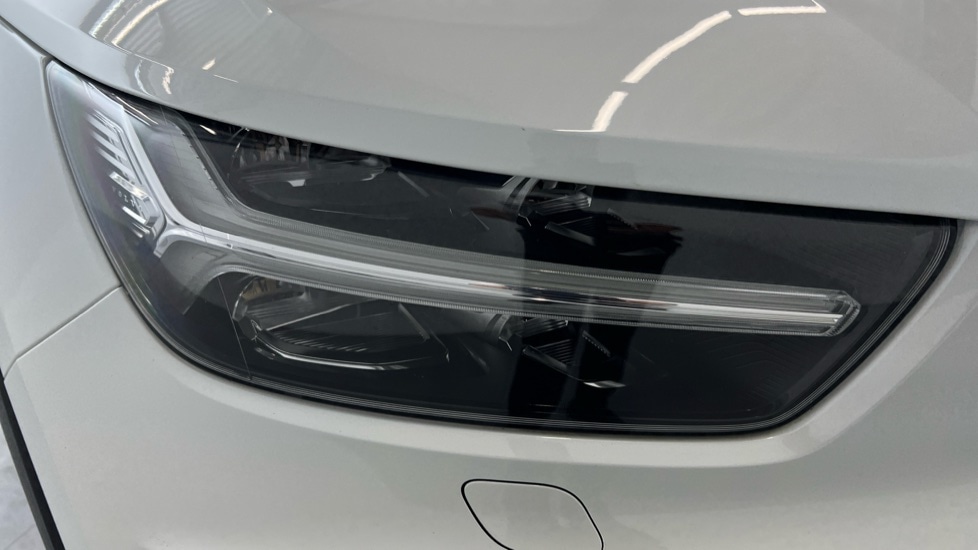 Used Volvo XC40 2021 for sale - 76390055: Photo 41