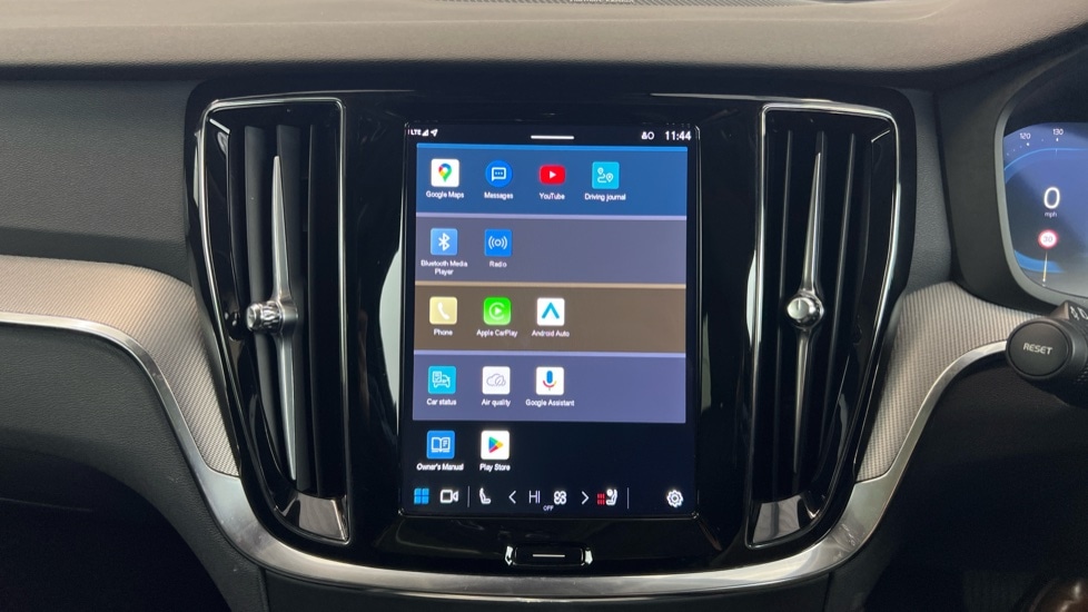 Used Volvo V60 2025 for sale - 77532011: Photo 12