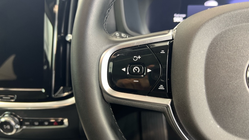 Used Volvo V60 2025 for sale - 77532011: Photo 21