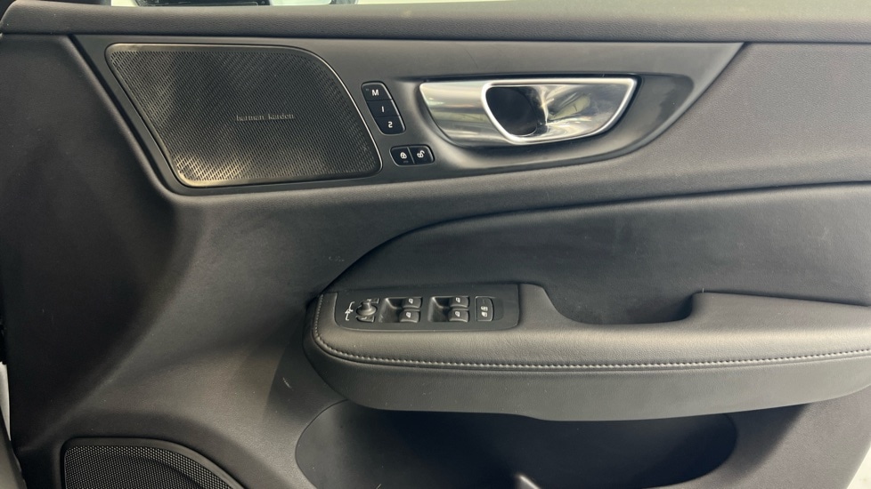 Used Volvo V60 2025 for sale - 77532011: Photo 29