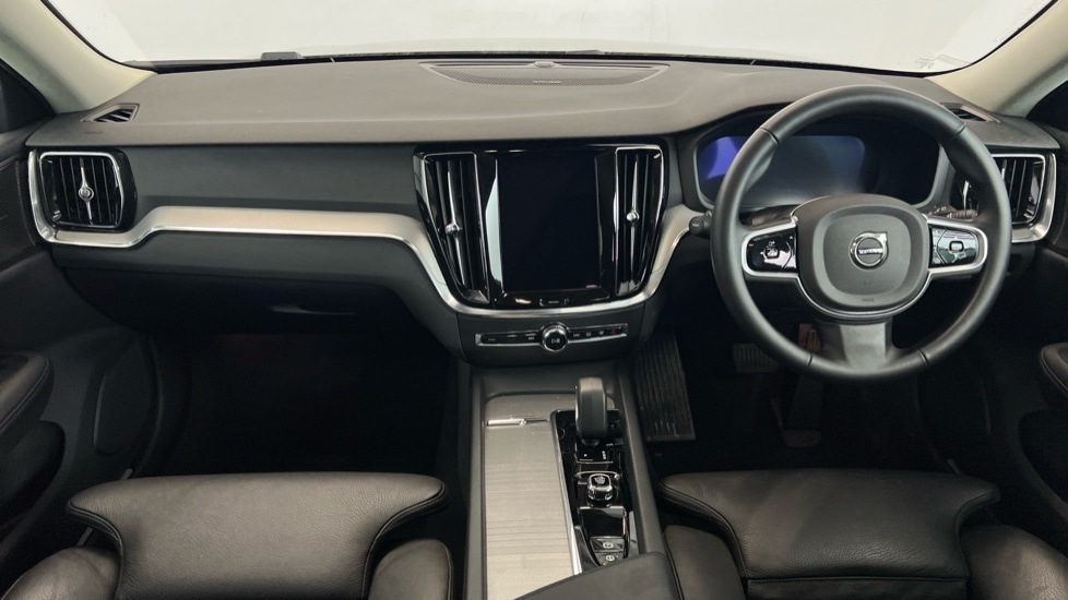 Used Volvo V60 2025 for sale - 77532011: Photo 5