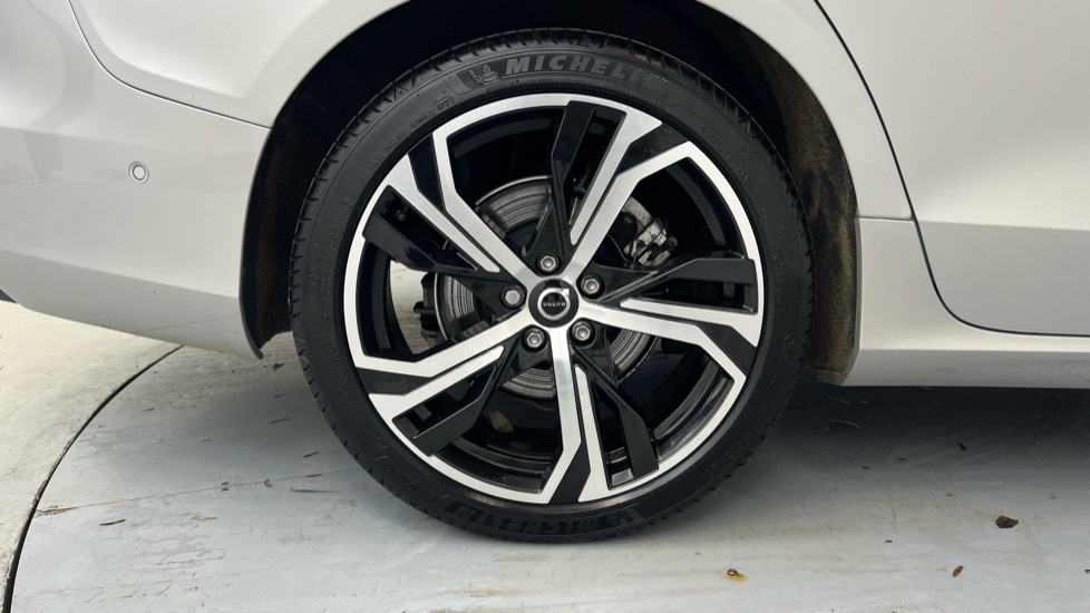 Used Volvo V60 2025 for sale - 77532011: Photo 55