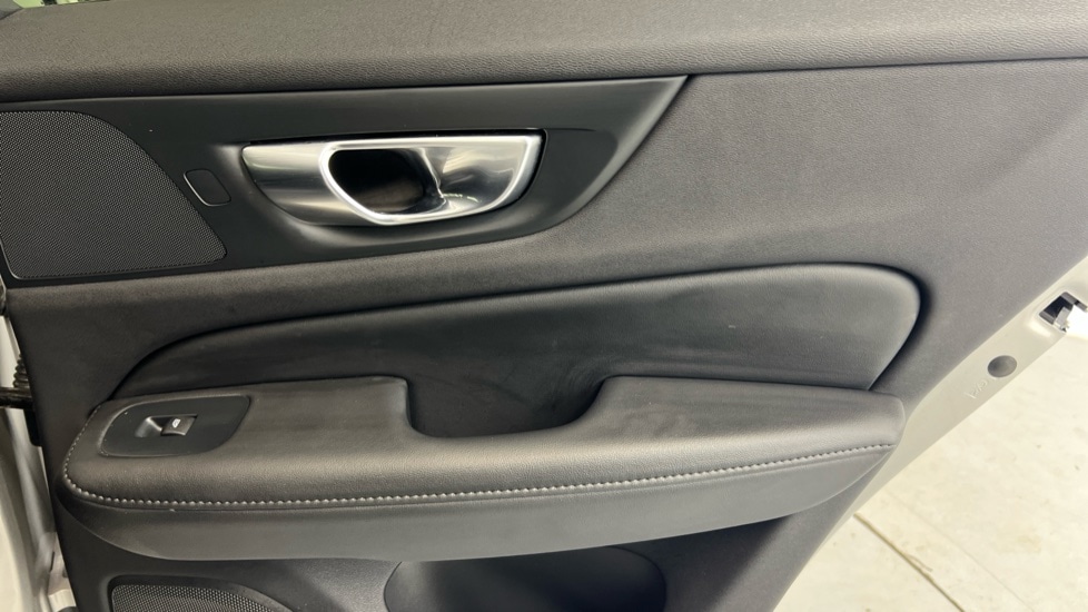 Used Volvo V60 2025 for sale - 77532011: Photo 58