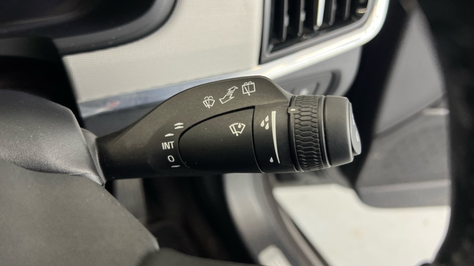 Used Volvo V90 2025 for sale - 78022213: Photo 23