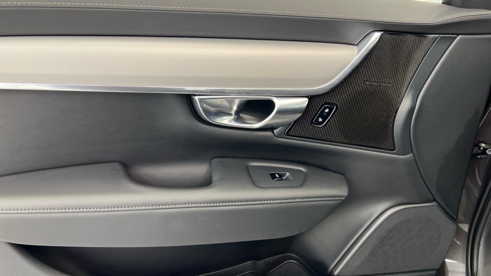 Used Volvo V90 2025 for sale - 78022213: Photo 41