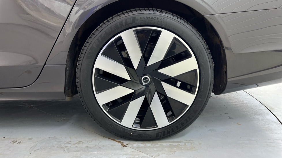 Used Volvo V90 2025 for sale - 78022213: Photo 48