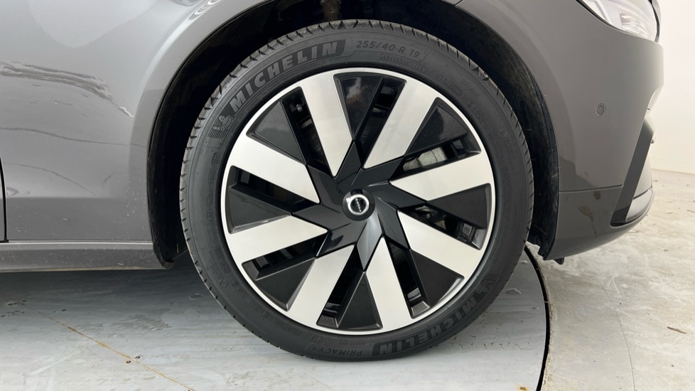 Used Volvo V90 2025 for sale - 78022213: Photo 9