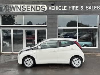 Used Toyota AYGO 2019 for sale - 79636650: Photo
