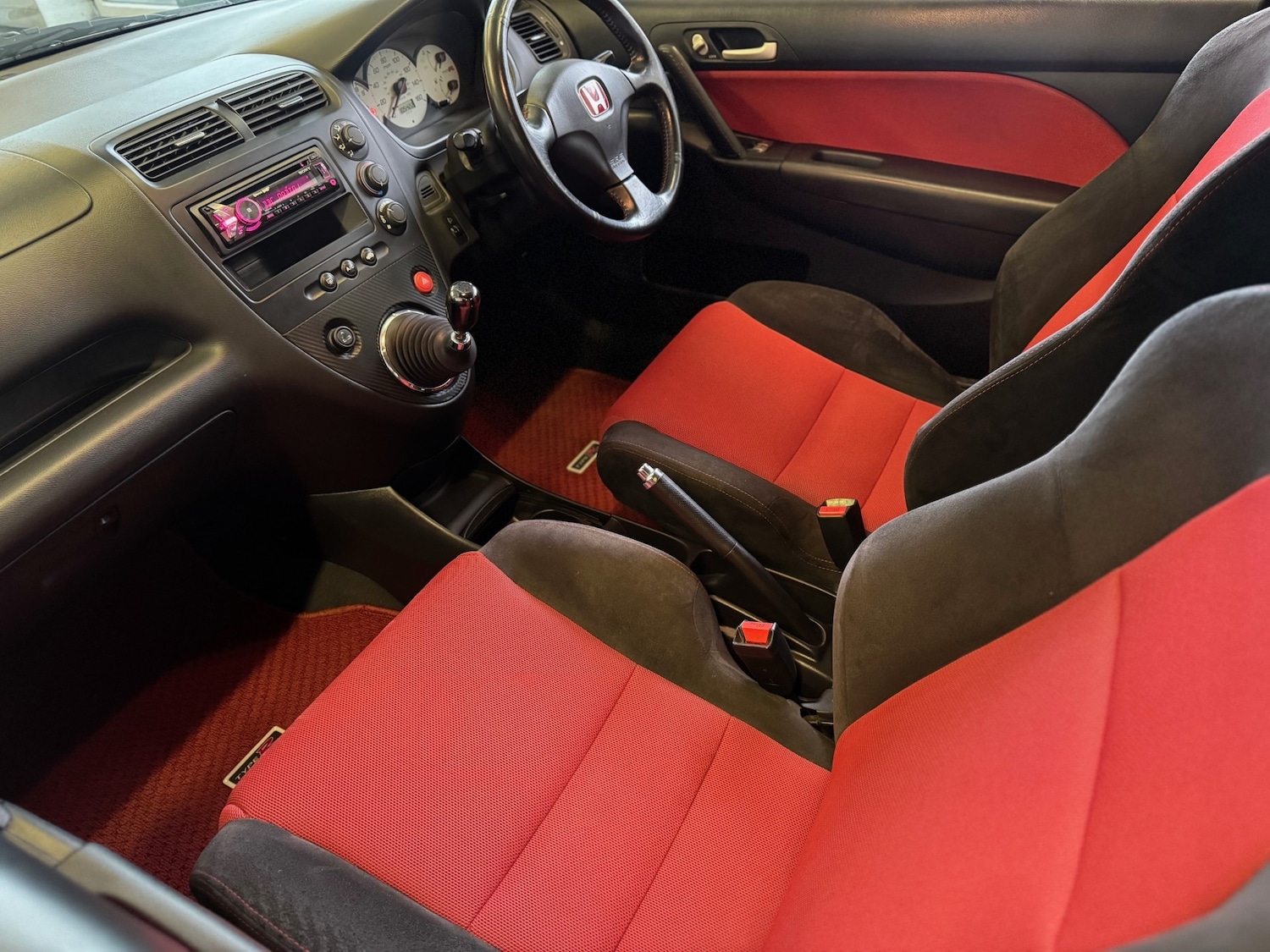 Used Honda Civic 2004 for sale - 76555519: Photo 9