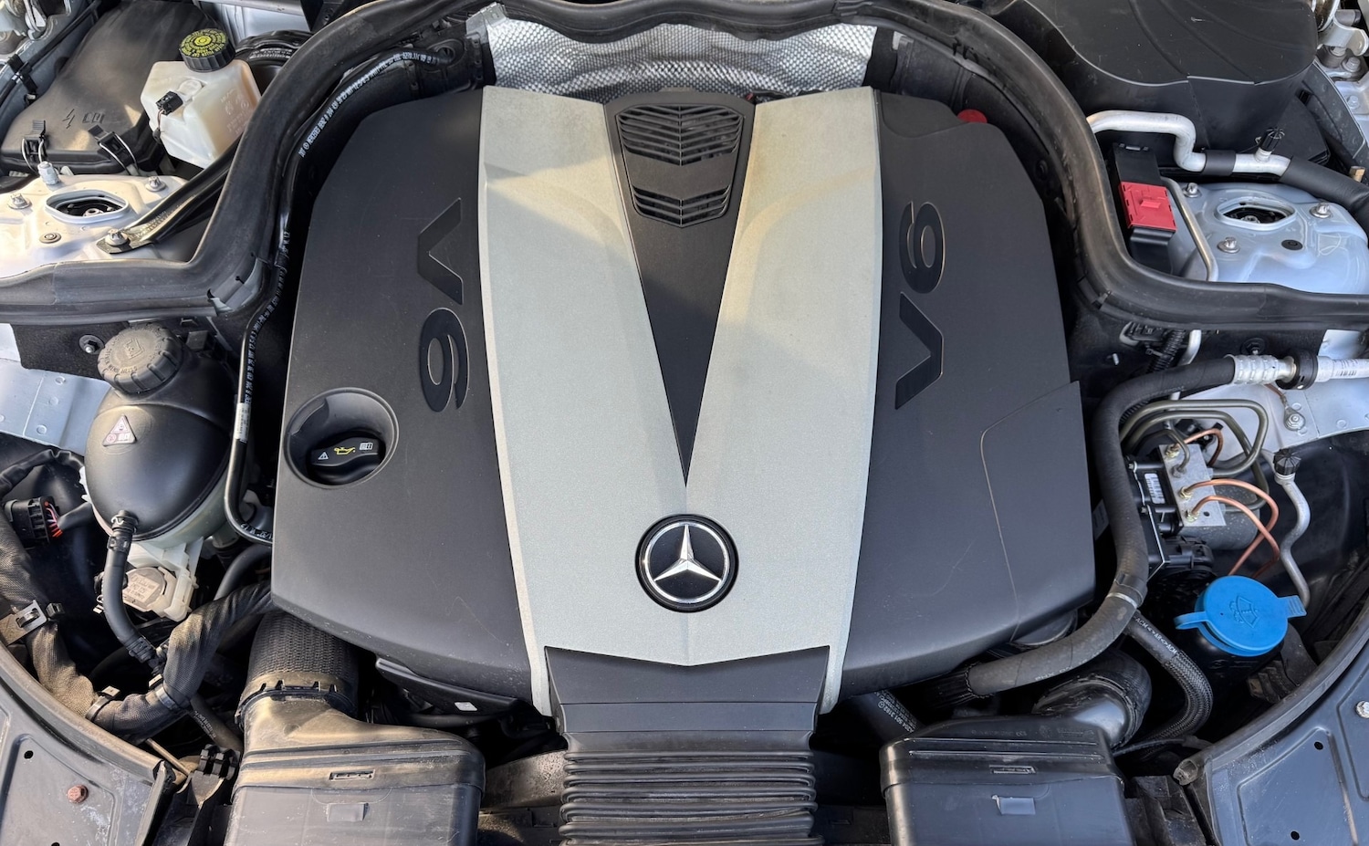 Used Mercedes-Benz E Class 2010 for sale - 77311455: Photo 19