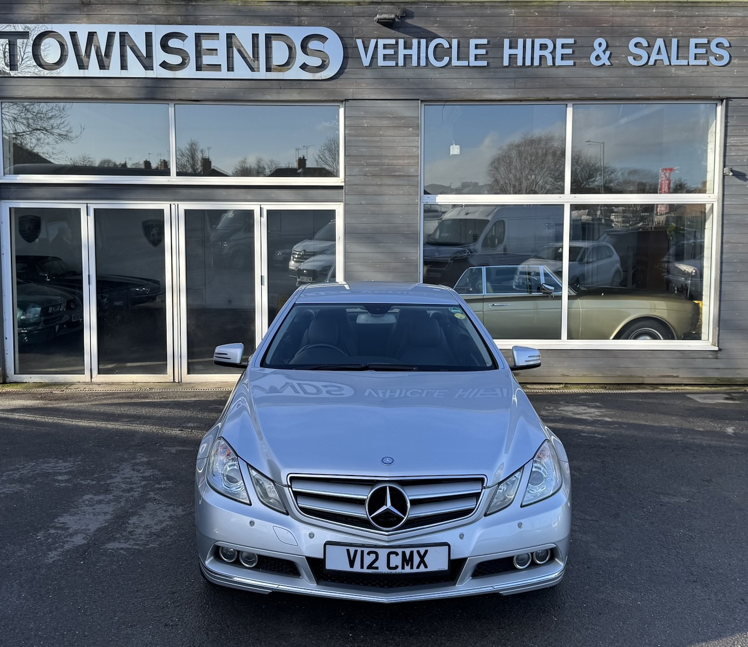 Used Mercedes-Benz E Class 2010 for sale - 77311455: Photo 6
