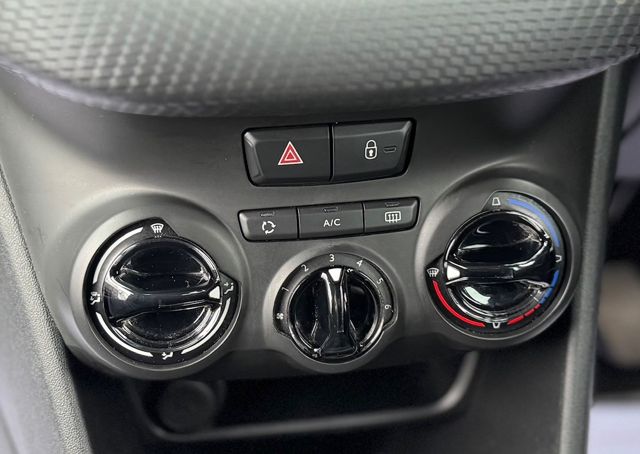 Used Peugeot 208 2015 for sale - 77148541: Photo 11