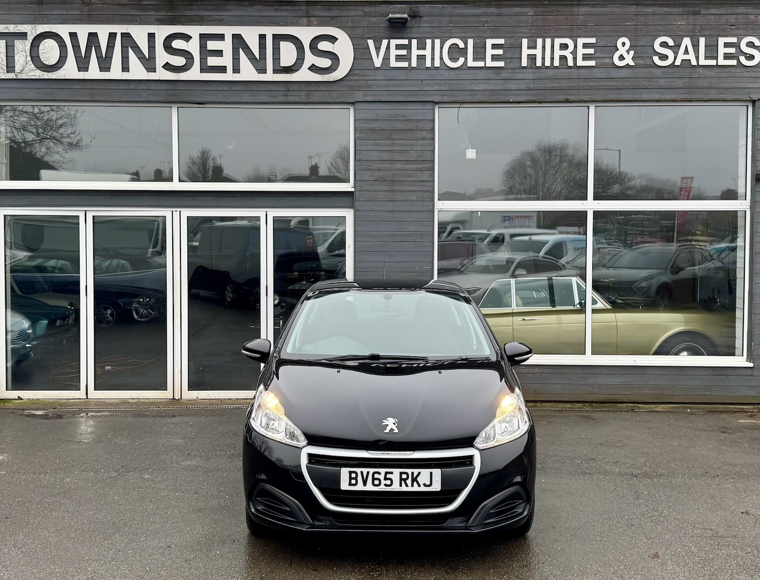 Used Peugeot 208 2015 for sale - 77148541: Photo 6