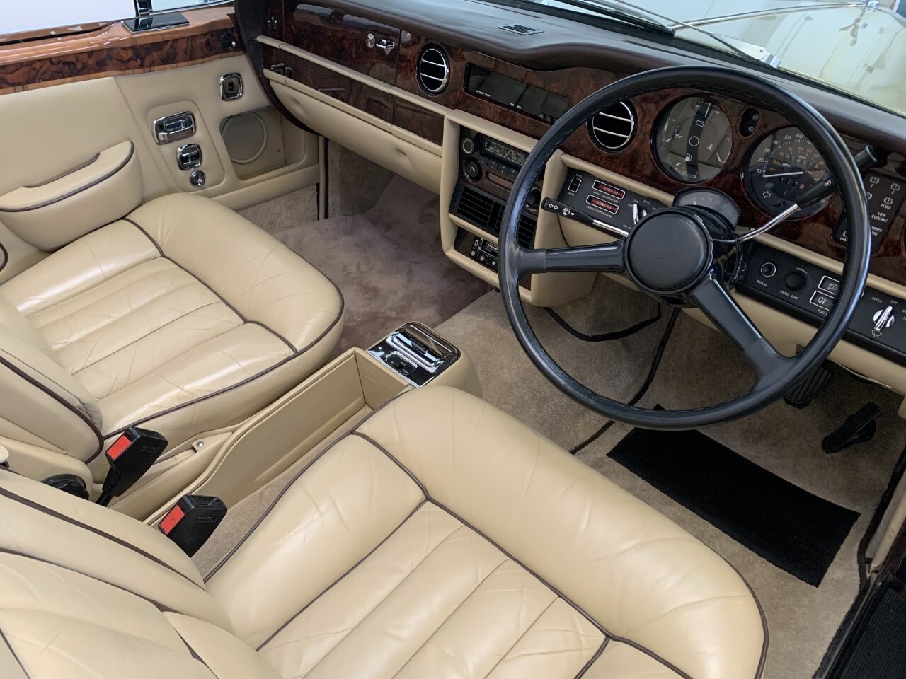 Used Rolls-Royce Corniche 1981 for sale - 77148168: Photo 8