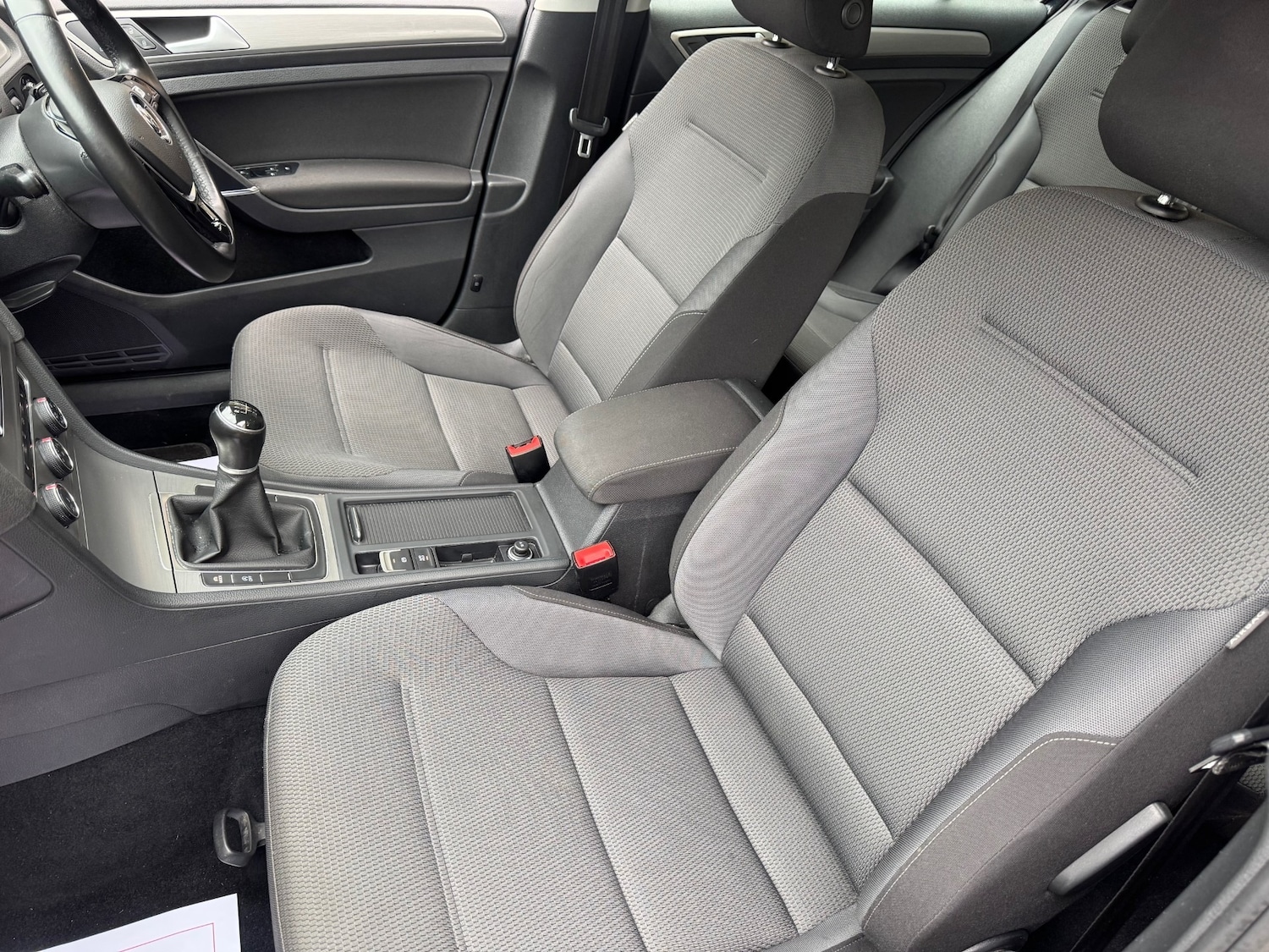 Used Volkswagen Golf 2016 for sale - 76554205: Photo 15