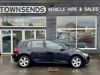 Used Volkswagen Golf 2016 for sale - 76554205: Photo