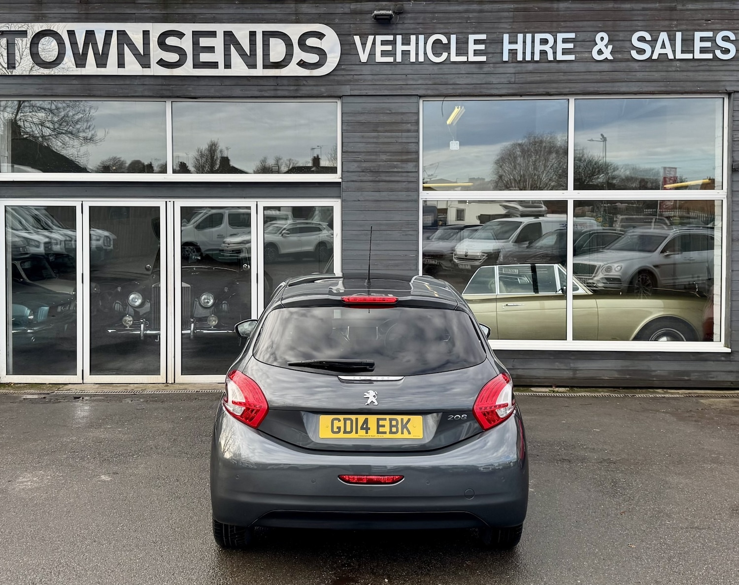 Used Peugeot 208 2014 for sale - 76835038: Photo 5